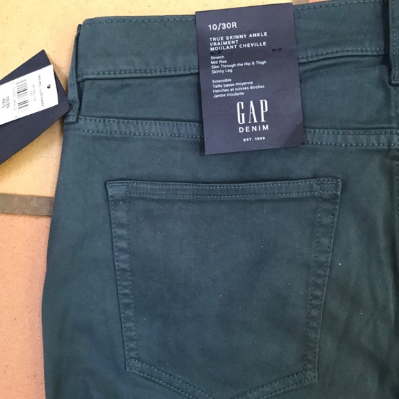 Gap denim soft wear. New - Picture 2 of 7